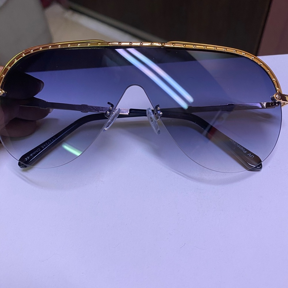 Take me home shades